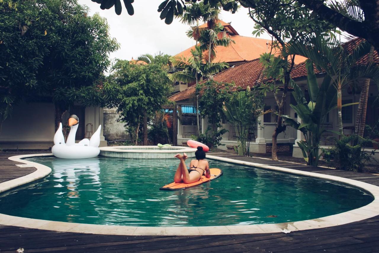 Endless Summer Surf Camp Kuta クタ エクステリア 写真