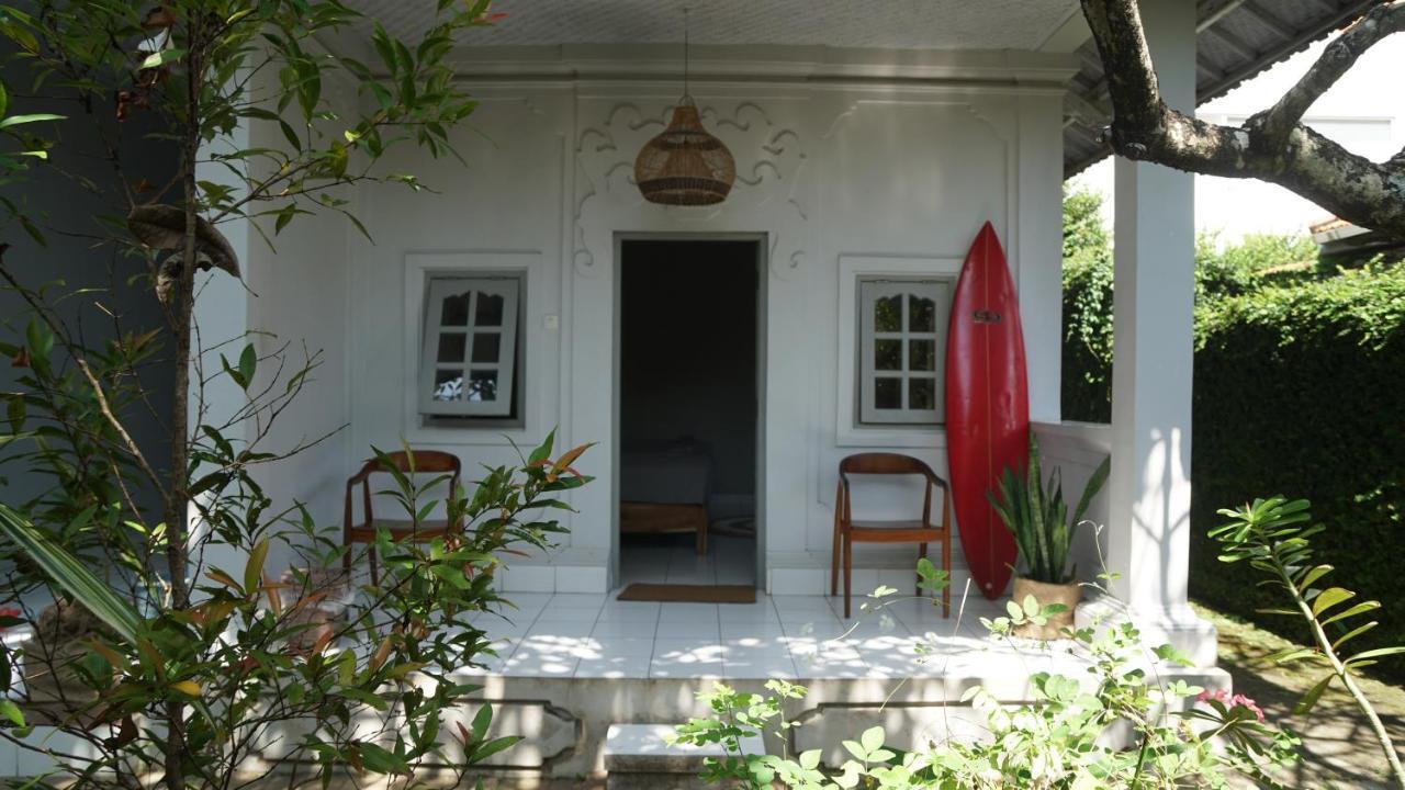 Endless Summer Surf Camp Kuta クタ エクステリア 写真